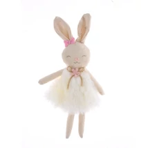 Nyúl figura ruhában lógólábú textil 10.5x7x2cm, fehér
